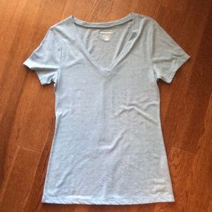 Light Blue Fitted V-neck T-shirt